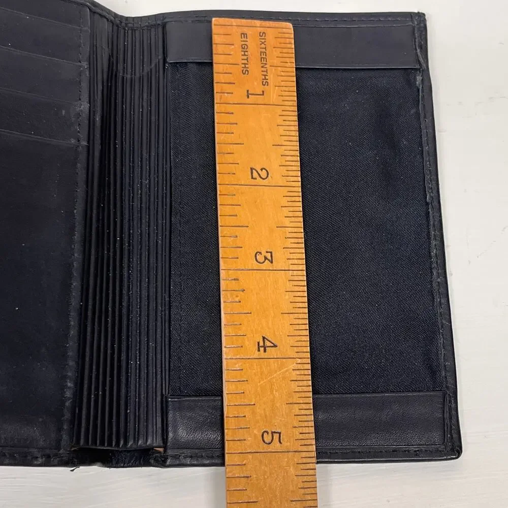 Dopp Satin Cowhide Mens Black Billfold Wallet
